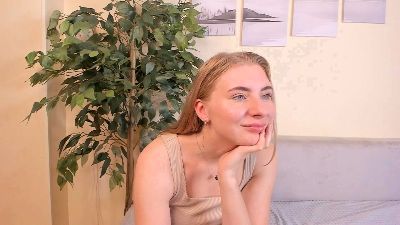 VaporWillow live cam on Cam4