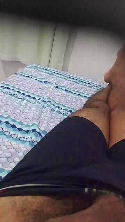 Varatorta20cm live cam on Cam4