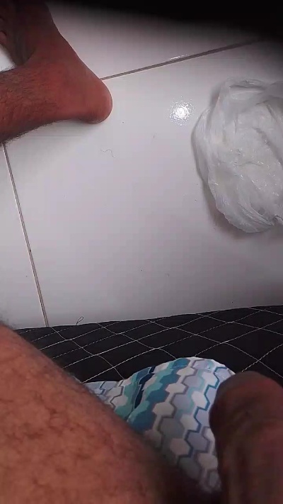 Varatorta20cm live cam on Cam4