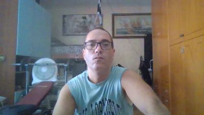Varen86 live cam on Cam4