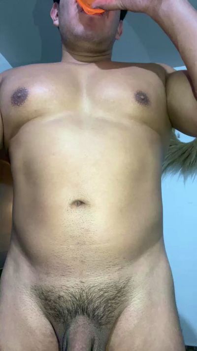 Vatomachin live cam on Cam4