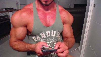 Vecinito_ live cam on Cam4
