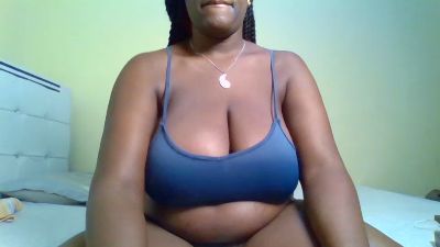 Veevee26 live cam on Cam4