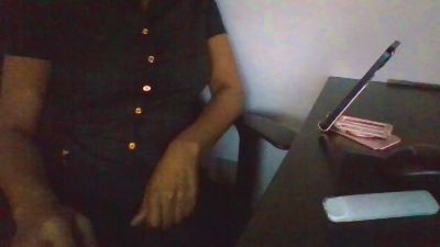 Velvet69keys live cam on Cam4