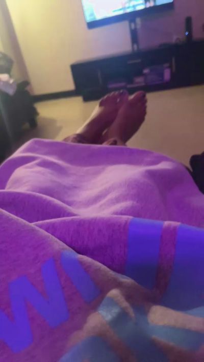 Velvet69keys live cam on Cam4