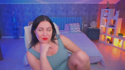 VelvetLuck live cam on Cam4