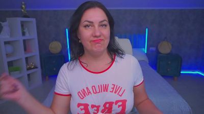 VelvetLuck live cam on Cam4