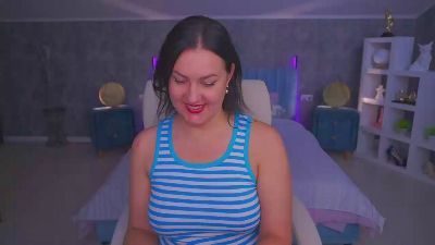 VelvetLuck live cam on Cam4