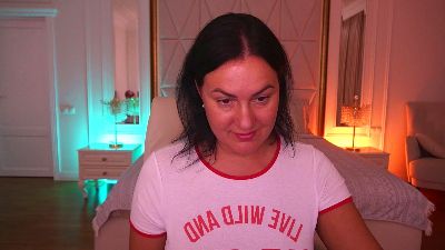 VelvetLuck live cam on Cam4
