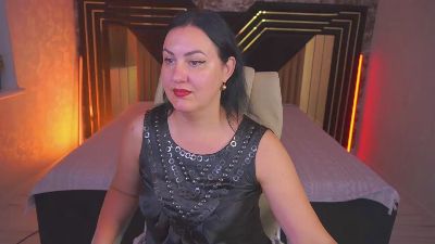VelvetLuck live cam on Cam4