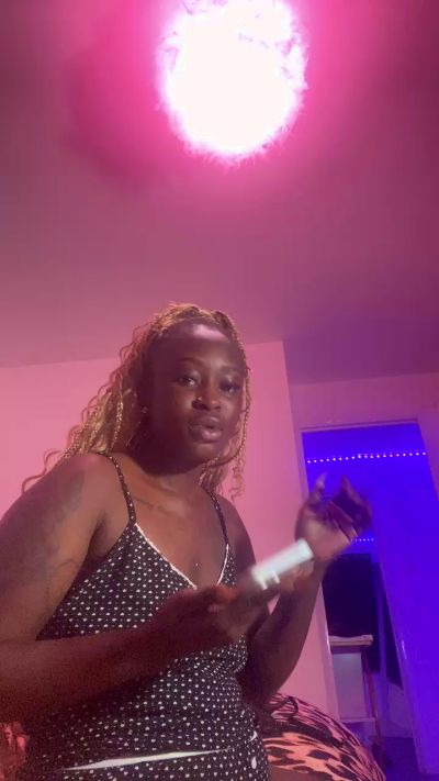 VelvetVandal live cam on Cam4