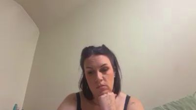 VelvetVice37 live cam on Cam4