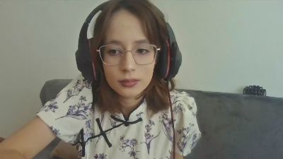 VelvetWieberg live cam on Cam4