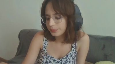 VelvetWieberg live cam on Cam4