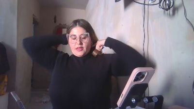 Velvet_curvy822 live cam on Cam4
