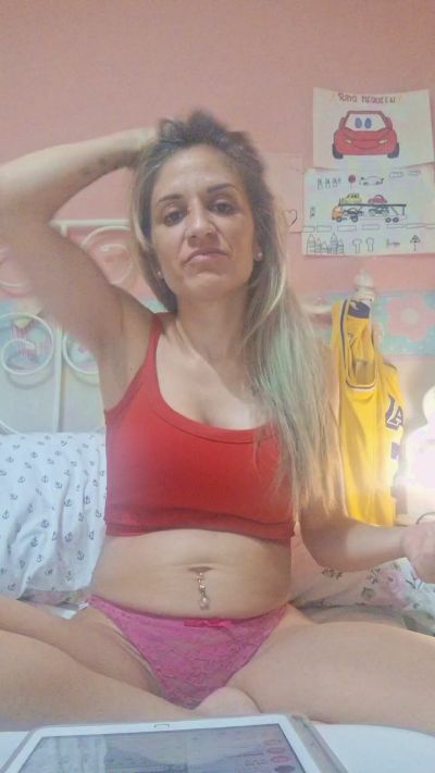 Velvetemptation live cam on Cam4