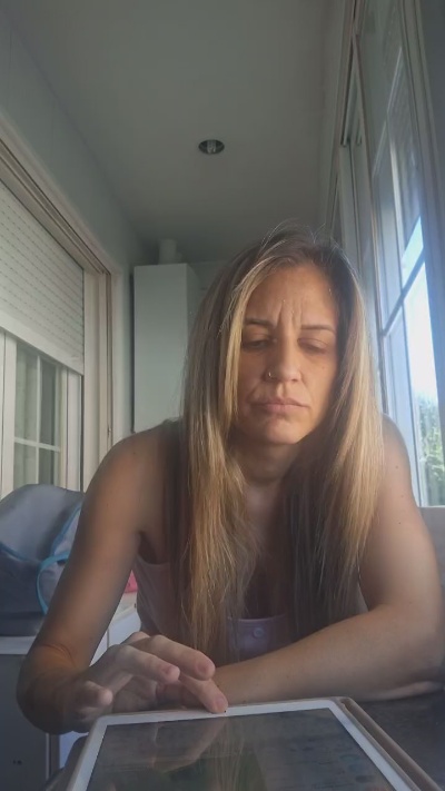 Velvetemptation live cam on Cam4