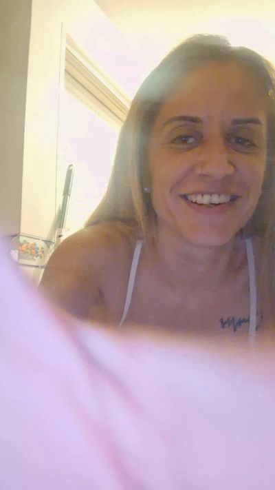 Velvetemptation live cam on Cam4