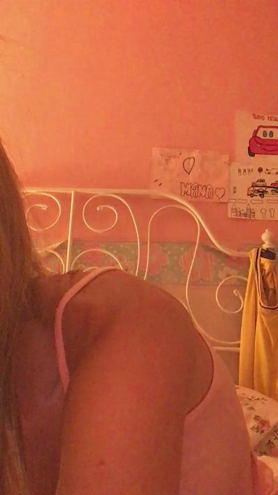 Velvetemptation live cam on Cam4