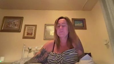 Velvetjools_ live cam on Cam4
