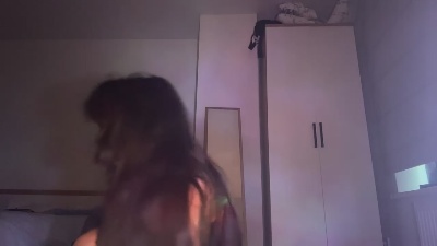 Vemeeer live cam on Cam4