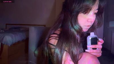 Vemeeer live cam on Cam4