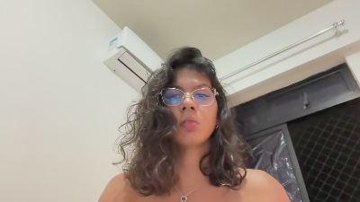 Venenisa live cam on Cam4