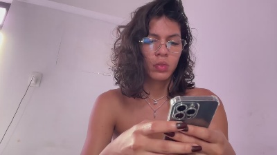 Venenisa live cam on Cam4