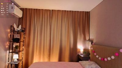 VeniceHatton live cam on Cam4
