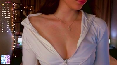 VeniceHatton live cam on Cam4