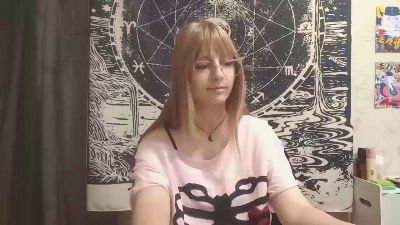VennieWoiwode live cam on Cam4