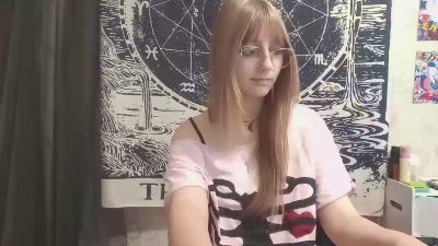 VennieWoiwode live cam on Cam4