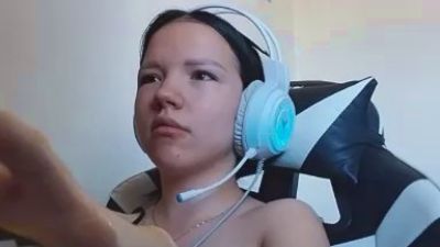 VenusBaratta live cam on Cam4