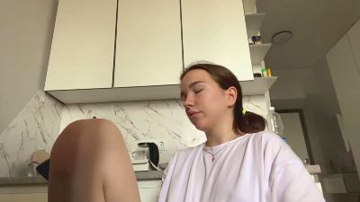 VenusBaratta live cam on Cam4