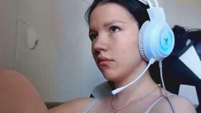 VenusBaratta live cam on Cam4