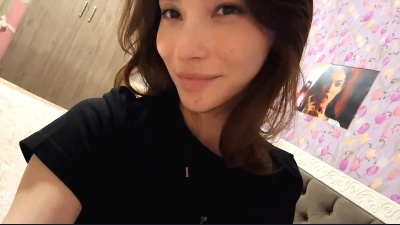 VenusChladek live cam on Cam4