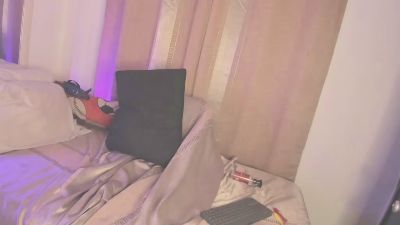 VenusSantana live cam on Cam4