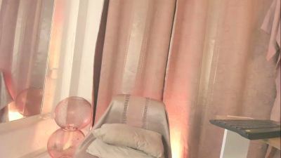 VenusSantana live cam on Cam4