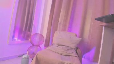 VenusSantana live cam on Cam4