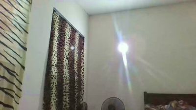 Venzlanitohot live cam on Cam4