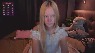 VeraAngel99 live cam on Cam4