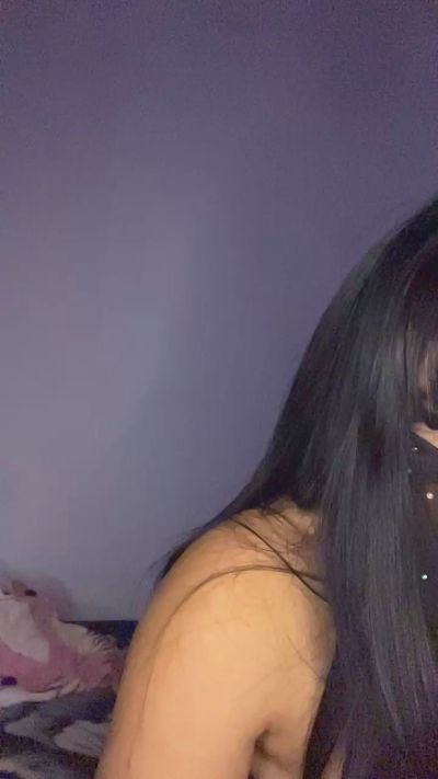Profile and Statistics for Veraaokk on Cam4