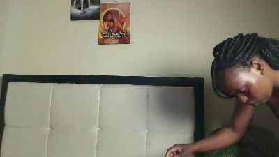 Verah2 live cam on Cam4