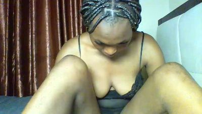 Verah2 live cam on Cam4