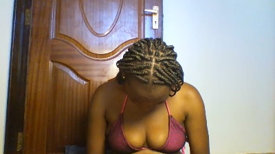 Verah2 live cam on Cam4