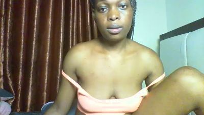 Verah2 live cam on Cam4