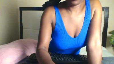 Verah2 live cam on Cam4
