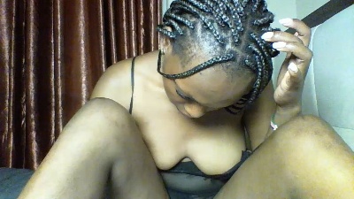 Verah2 live cam on Cam4