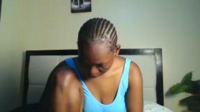 Verah2 live cam on Cam4