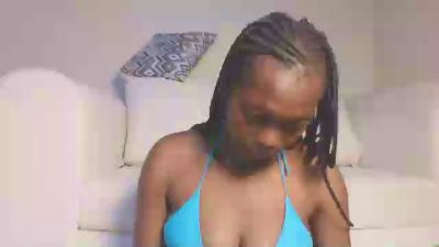 Verah2 live cam on Cam4